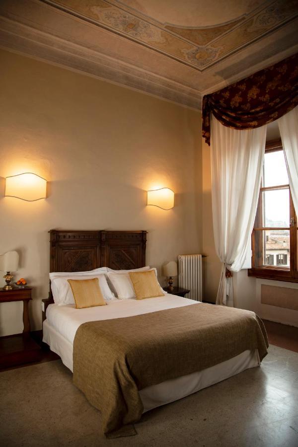 Hotel Palazzo Guadagni Florenţa Exterior foto