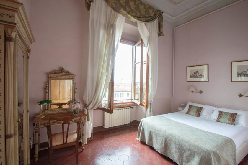 Hotel Palazzo Guadagni Florenţa Exterior foto