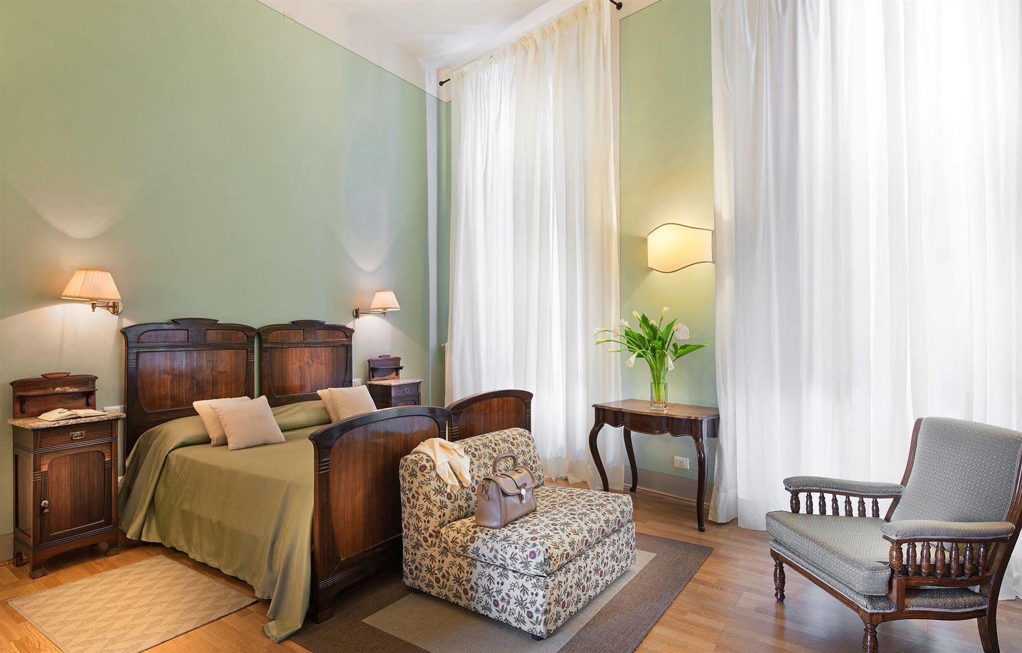 Hotel Palazzo Guadagni Florenţa Exterior foto
